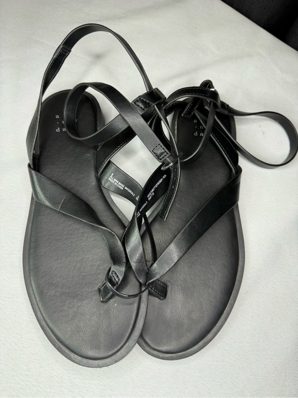 Black Leather-Like Lace-Up Wrap Around Women’s Sandals Size 6